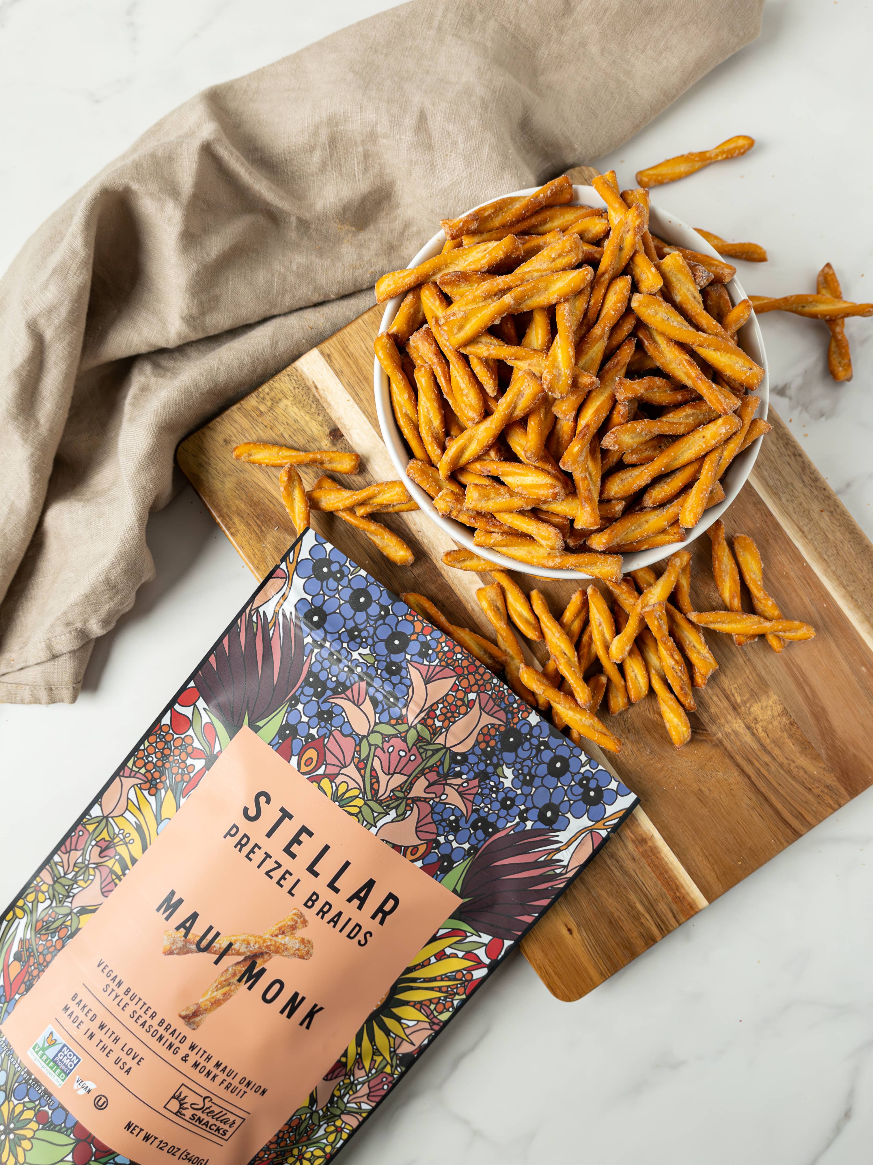 Maui Monk Pretzel Braids by Stellar Snacks - 12 oz