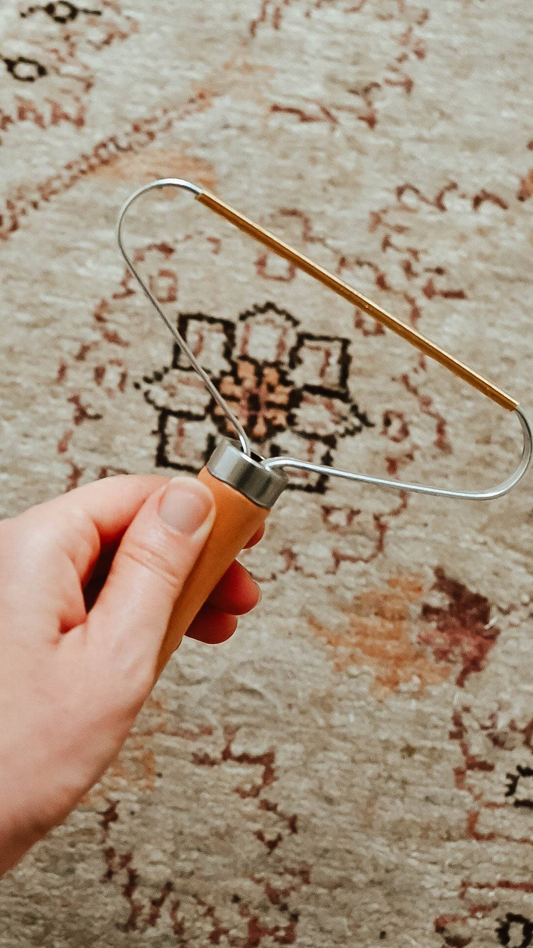 Lint Remover w/ Bamboo Handle