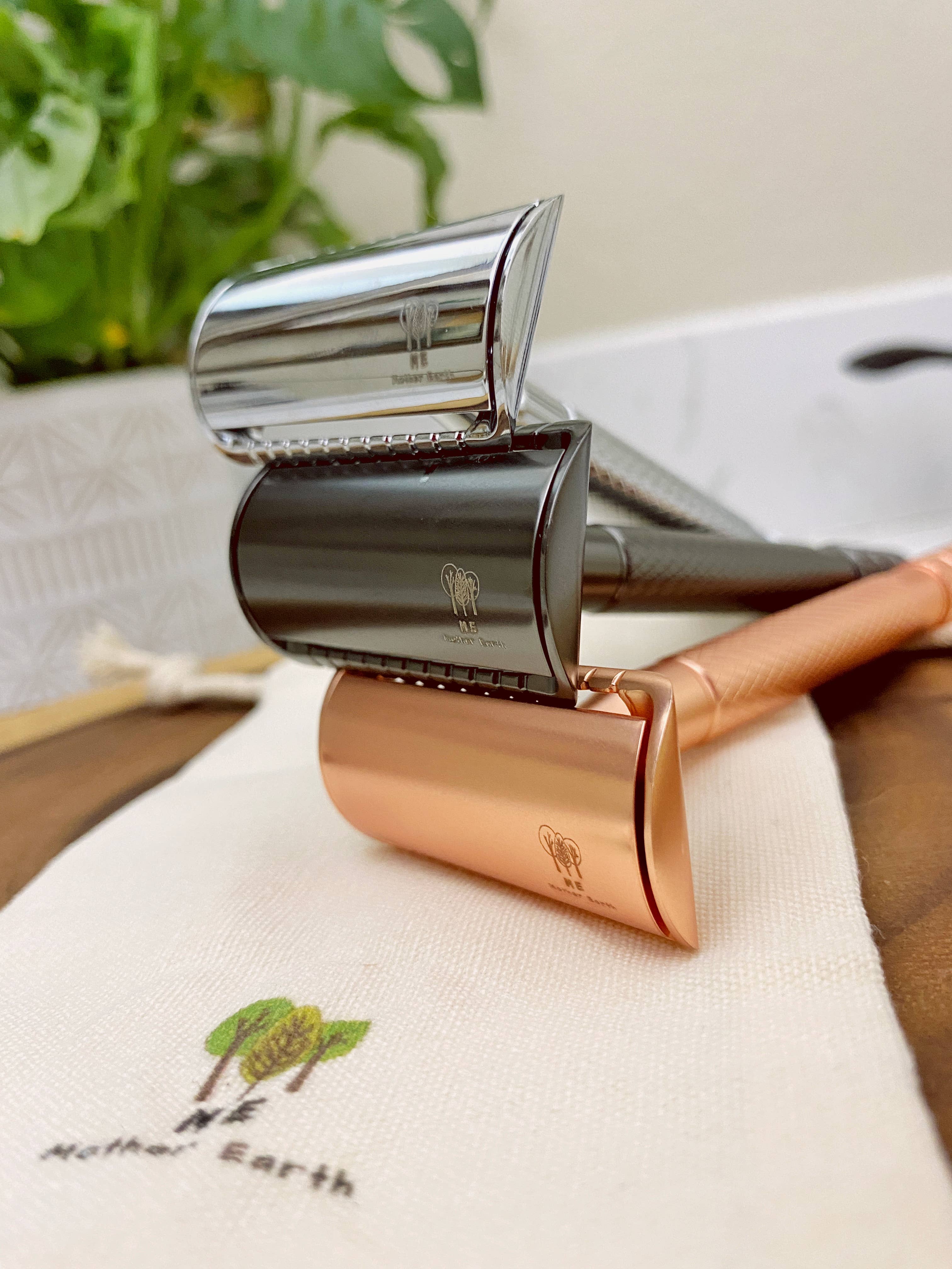 Reusable Double Edge Safety Razor by Me Mother Earth
