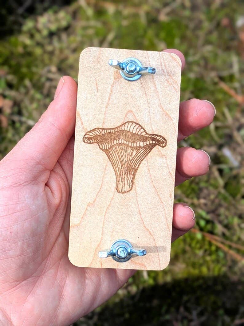 Pocket-Sized Flower Press with Chanterelle Mushroom Design | 2"x4"