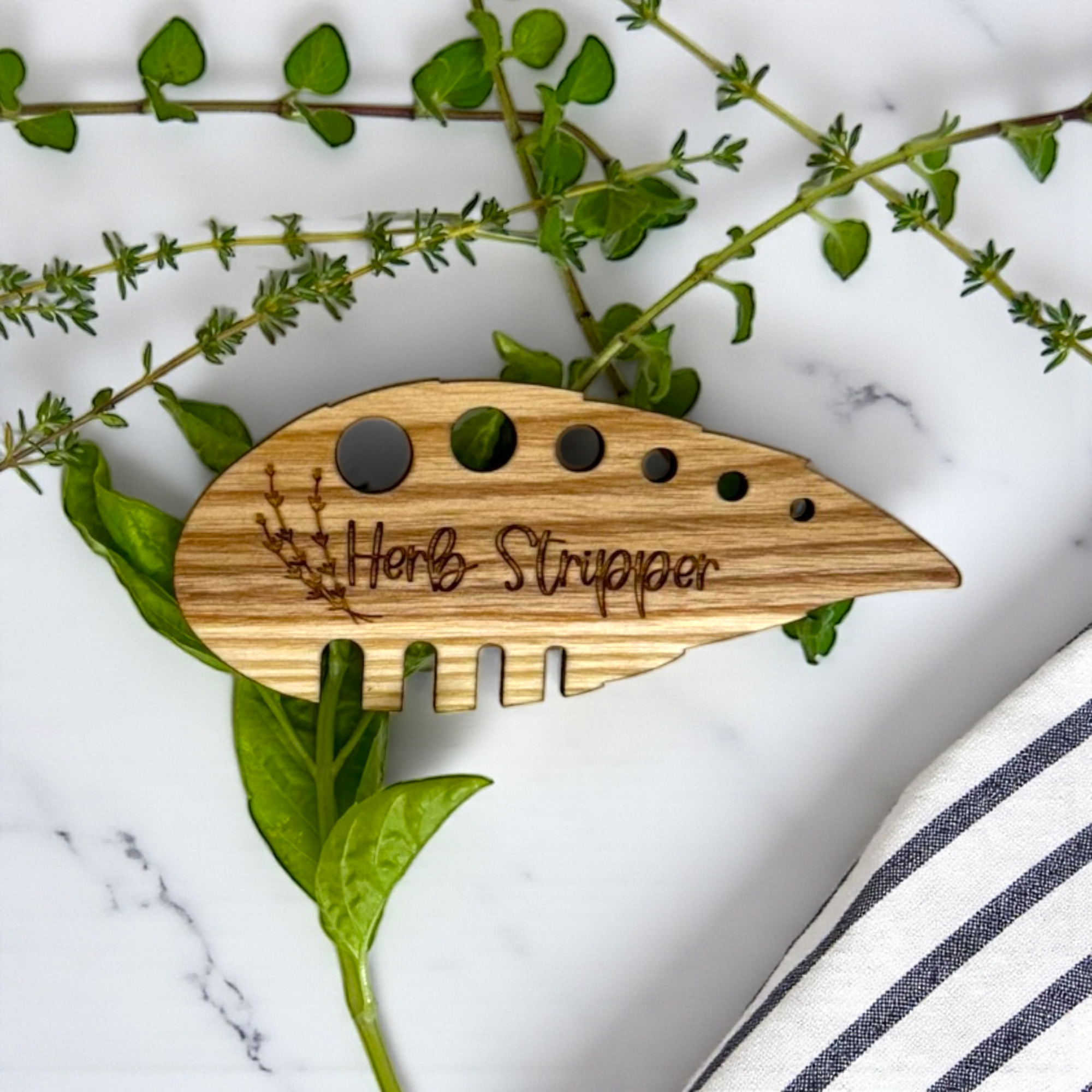 Herb Stripper, Wooden