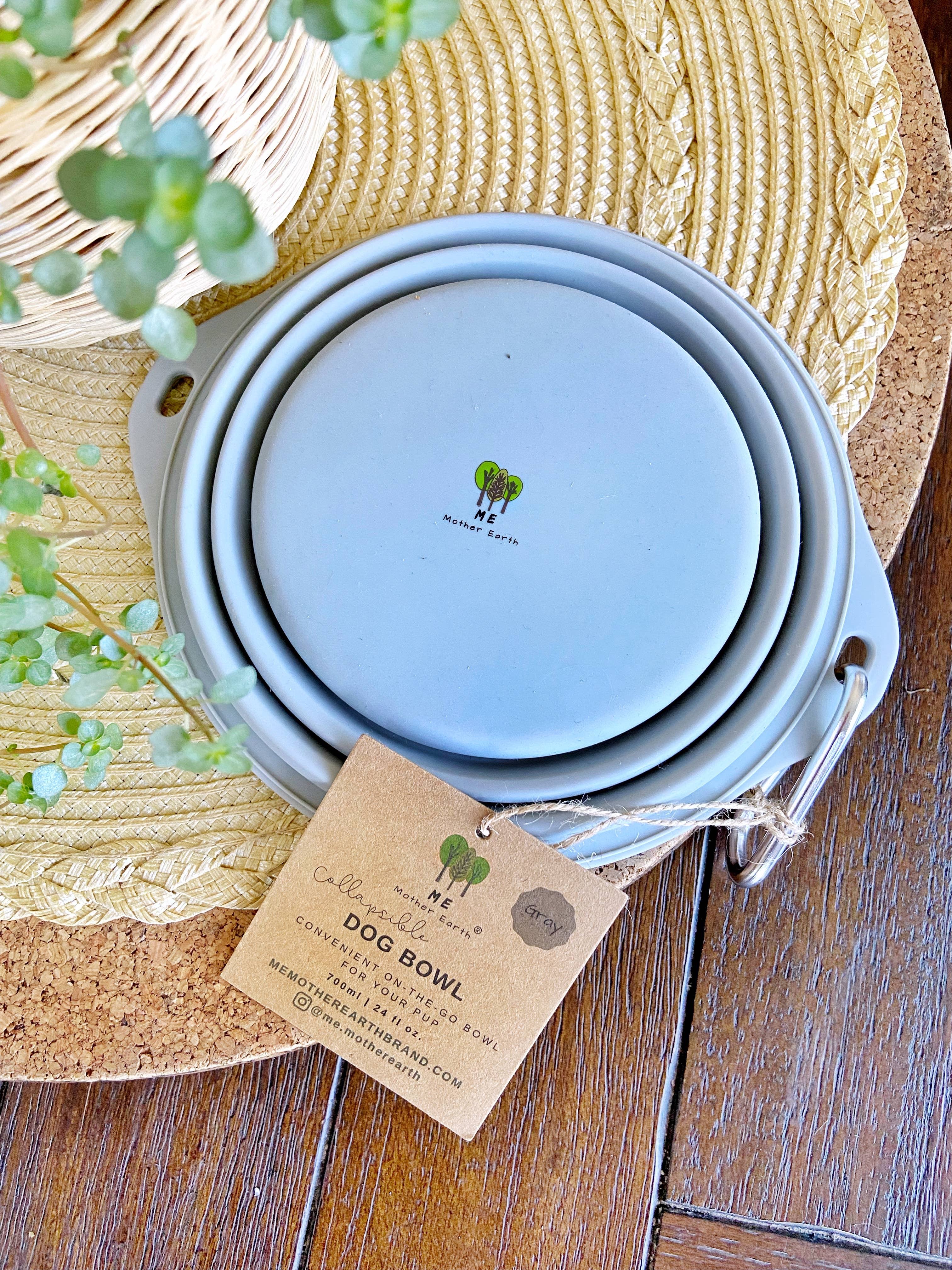 Collapsible Silicone Dog Bowl by Me Mother Earth