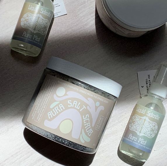 Aura Salt Scrub 16 oz by La Lune Healing